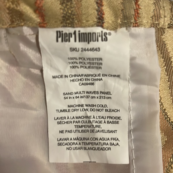 Curtains-4 panels with blackout 54 in x 84 in - Picture 5 of 5